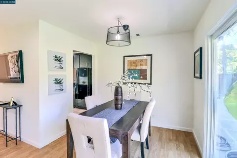 Dining - 1792 Sharon Dr, Concord, CA 94519 photo 3 of 5