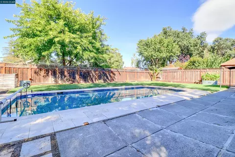 Exterior - 1792 Sharon Dr, Concord, CA 94519 photo 3 of 8
