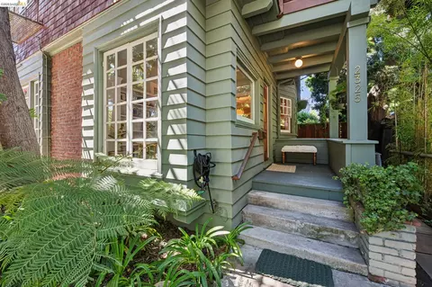 Exterior - 2325 Howe St #1, Berkeley, CA 94705 photo 1 of 6