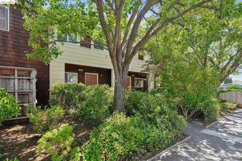 1806 Dwight Way #ADDRESS IS, Berkeley, CA 94703 photo 2