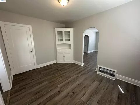 Living - 444 E 12th St, Pittsburg, CA 94565 photo 3 of 3