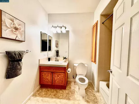 Bath - 3275 Dublin Blvd #304, Dublin, CA 94568 photo 3 of 4