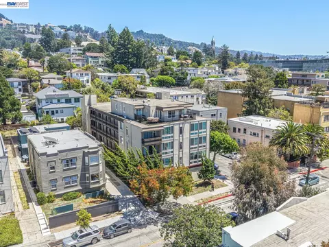 View/Area - 2201 Virginia St #2, Berkeley, CA 94709 photo 13 of 13