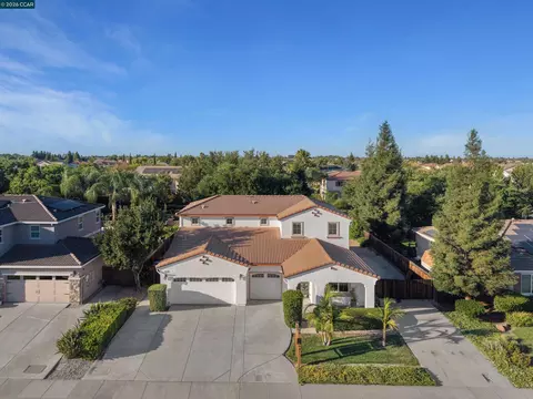 797 Marjoram Dr, Brentwood, CA 94513
