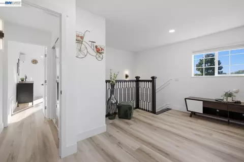 Entry Way - 167 Lawton Dr, Milpitas, CA 95035 photo 2 of 2