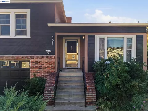 Exterior - 137 Viewmont Ave, Vallejo, CA 94590 photo 6 of 21