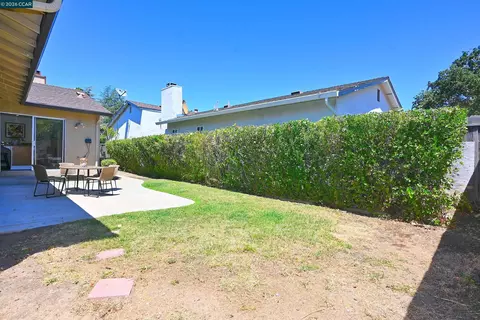 Exterior - 4608 Deercreek Ln, Concord, CA 94521 photo 9 of 11