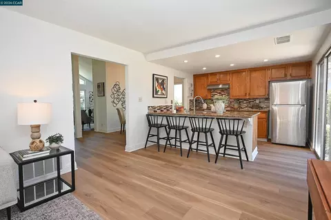Kitchen - 4608 Deercreek Ln, Concord, CA 94521 photo 10 of 10
