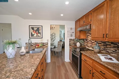 Kitchen - 4608 Deercreek Ln, Concord, CA 94521 photo 1 of 10