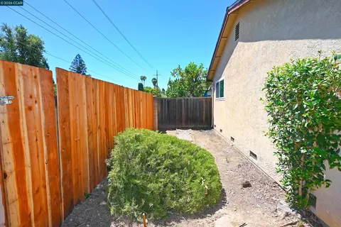 Exterior - 4608 Deercreek Ln, Concord, CA 94521 photo 10 of 11