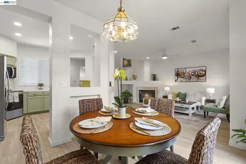 Dining - 10706 Ian Ln, Dublin, CA 94568 photo 2 of 2