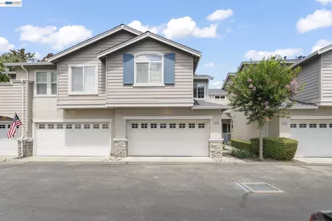 Exterior - 10706 Ian Ln, Dublin, CA 94568 photo 2 of 6