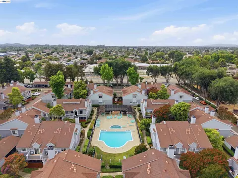 View/Area - 4664 Devonshire Cmn, Fremont, CA 94536 photo 4 of 5
