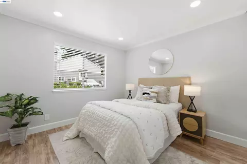 Bedroom - 4664 Devonshire Cmn, Fremont, CA 94536 photo 5 of 6