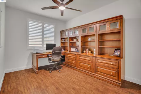 Other - 2472 Shadow Berry Dr, Manteca, CA 95336 photo 5 of 11
