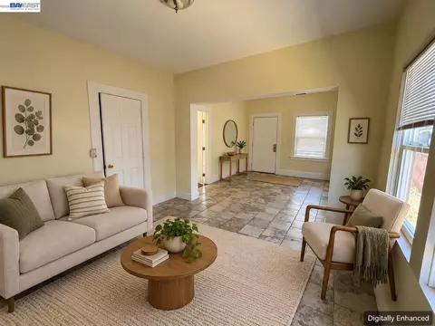 9826 C St, Oakland, CA 94603