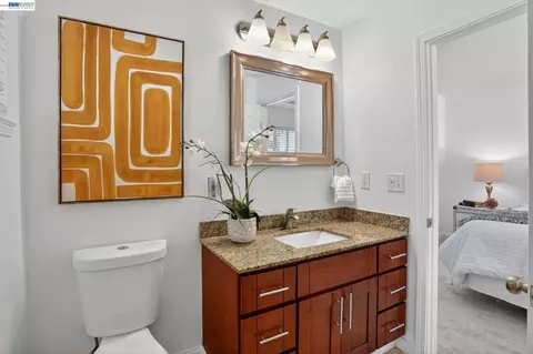 Bath - 3436 Thunderbird Dr, Concord, CA 94520 photo 2 of 4