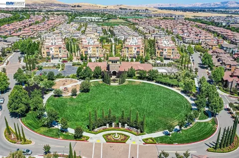 View/Area - 3135 Central Pkwy, Dublin, CA 94568 photo 2 of 5