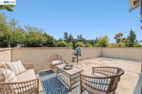 Exterior - 3135 Central Pkwy, Dublin, CA 94568 photo 3 of 7