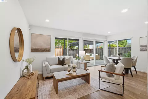 Living - 7629 Elderwood Ct, Cupertino, CA 95014 photo 1 of 3