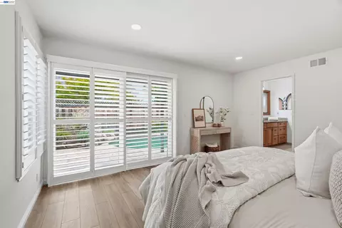 Bedroom - 7629 Elderwood Ct, Cupertino, CA 95014 photo 8 of 8