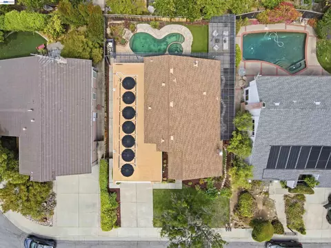 View/Area - 7629 Elderwood Ct, Cupertino, CA 95014 photo 4 of 9