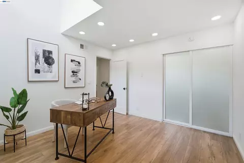 Entry Way - 7629 Elderwood Ct, Cupertino, CA 95014 photo 4 of 4