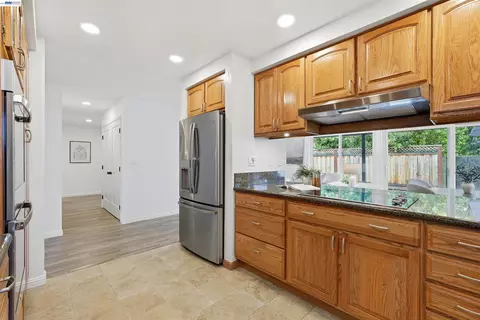 Kitchen - 7629 Elderwood Ct, Cupertino, CA 95014 photo 3 of 3