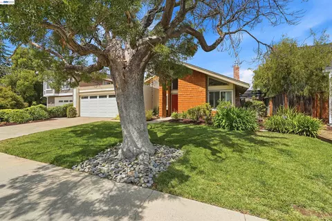 Exterior - 7629 Elderwood Ct, Cupertino, CA 95014 photo 3 of 16
