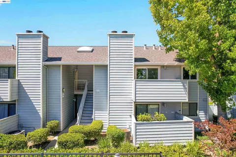 Exterior - 94 Elder Dr #B, Pacheco, CA 94553 photo 2 of 9
