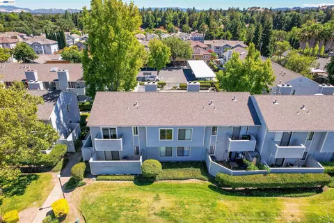 View/Area - 94 Elder Dr #B, Pacheco, CA 94553 photo 6 of 8