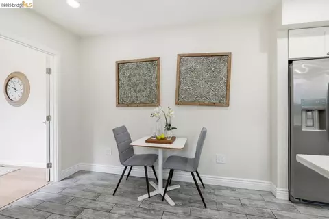 Dining - 2840 Stanton St, Berkeley, CA 94702 photo 5 of 5
