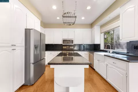 Kitchen - 612 Julpun Loop, Clayton, CA 94517 photo 1 of 3