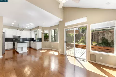 Living - 612 Julpun Loop, Clayton, CA 94517 photo 11 of 13