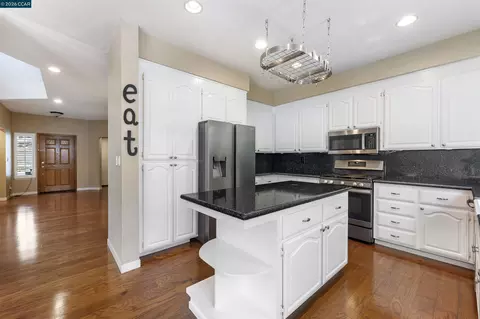 Kitchen - 612 Julpun Loop, Clayton, CA 94517 photo 2 of 3