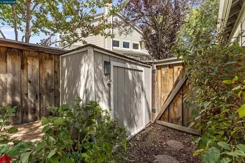 Exterior - 612 Julpun Loop, Clayton, CA 94517 photo 9 of 18