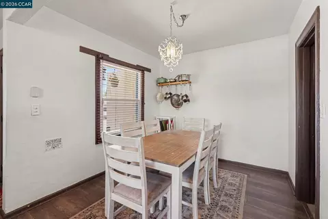 Dining - 1110 Laurel Ave, Pittsburg, CA 94565 photo 1 of 1