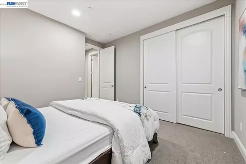 Bedroom - 2730 Mount Dana Dr, Dublin, CA 94568 photo 8 of 10
