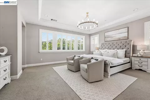 Bedroom - 2730 Mount Dana Dr, Dublin, CA 94568 photo 1 of 10