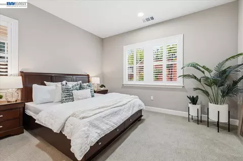 Bedroom - 2730 Mount Dana Dr, Dublin, CA 94568 photo 9 of 10