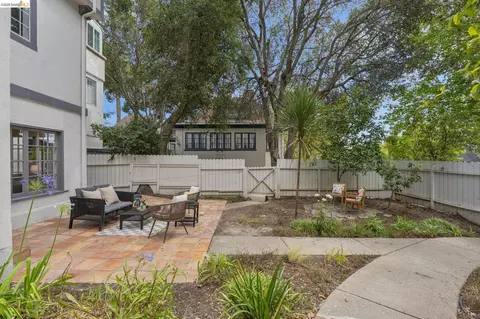 Exterior - 1849 Arch St #A, Berkeley, CA 94709 photo 3 of 6
