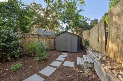 Exterior - 1036 Spring Ct, Hayward, CA 94542 photo 11 of 11