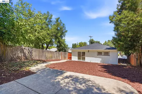 Exterior - 931 Hargus Ave, Vallejo, CA 94591 photo 7 of 7