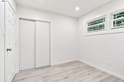 Bedroom - 931 Hargus Ave, Vallejo, CA 94591 photo 5 of 10