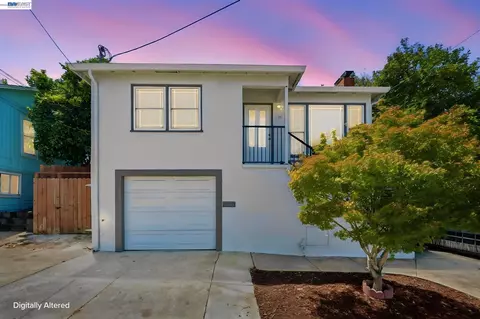 Exterior - 931 Hargus Ave, Vallejo, CA 94591 photo 2 of 7