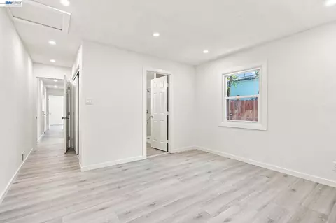 Entry Way - 931 Hargus Ave, Vallejo, CA 94591 photo 1 of 1
