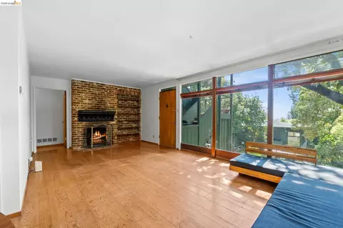 Living - 1730 Highland Pl #1, Berkeley, CA 94709 photo 6 of 8