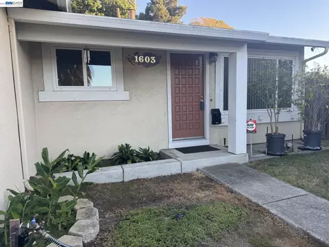 Exterior - 1603 Morgan St, Mountain View, CA 94043 photo 5 of 20