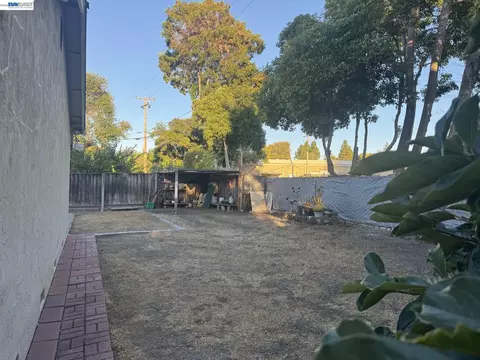 Exterior - 1603 Morgan St, Mountain View, CA 94043 photo 9 of 20