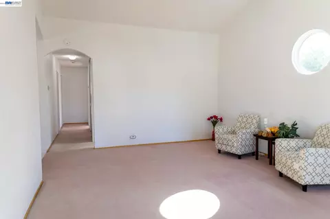Living - 1603 Morgan St, Mountain View, CA 94043 photo 1 of 4